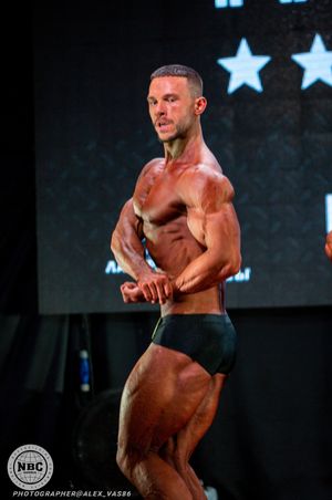 Classic Physique новички